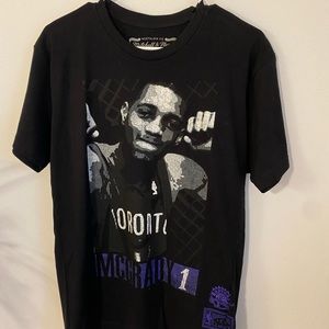 Tracy McGrady Mitchell & Ness Toronto Raptors T-Shirt NWT Medium